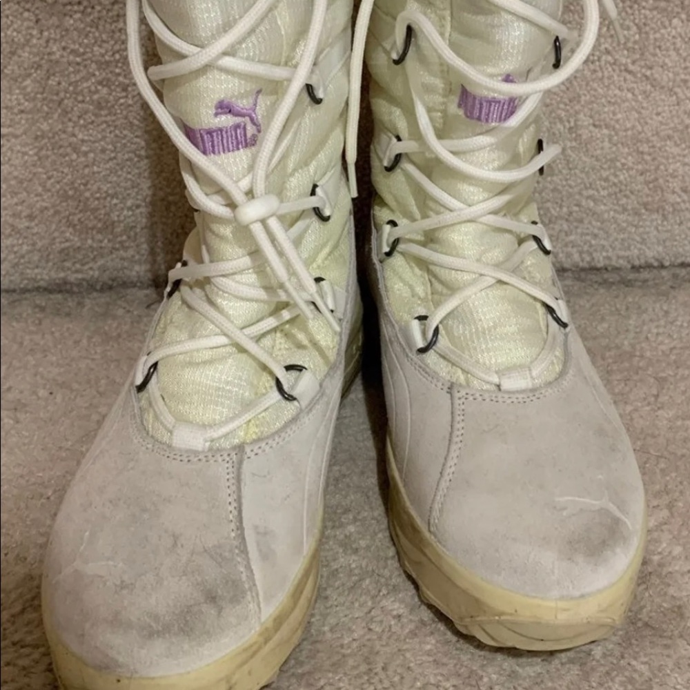 snow boots, Puma size 5 US. Great condition. Thanks for visiting this listing!